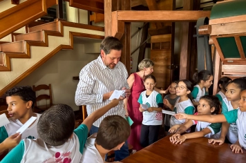 Foto - Visita de Alunos ao Prefeito 14/11/2025