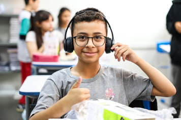 Foto - Entrega de Presentes 10/10/2025