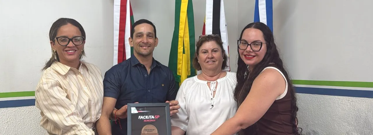 Premiação do município de Jumirim pelo Programa Facilita SP com o selo bronze